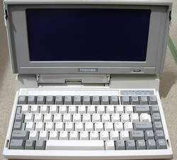 Toshiba T1200