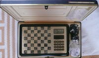 Fidelity Electronics Chess Challenger Voice