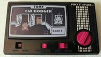 Pocket Arcade Cat Dodger